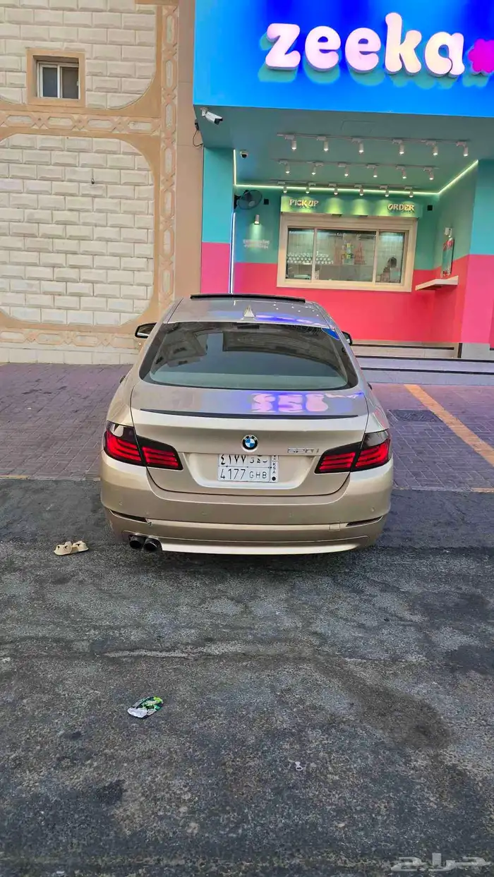 bmw520i موديل 2013 11