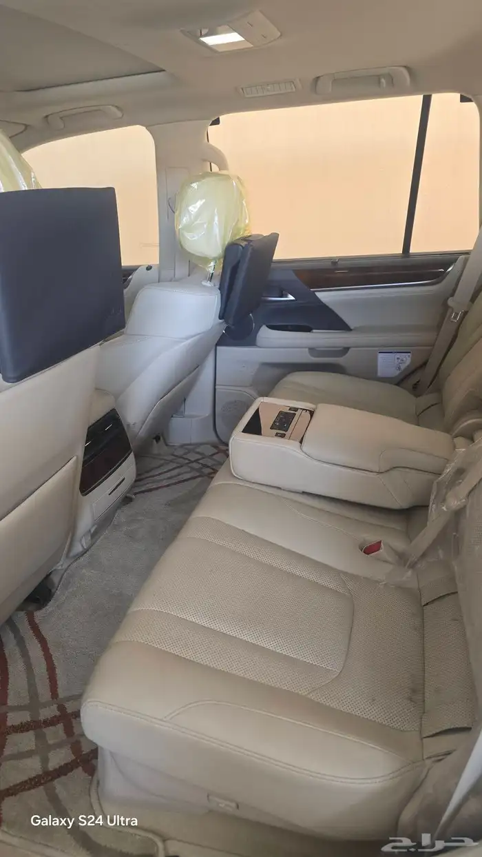 لكسز جيب 2019 مخزن 7