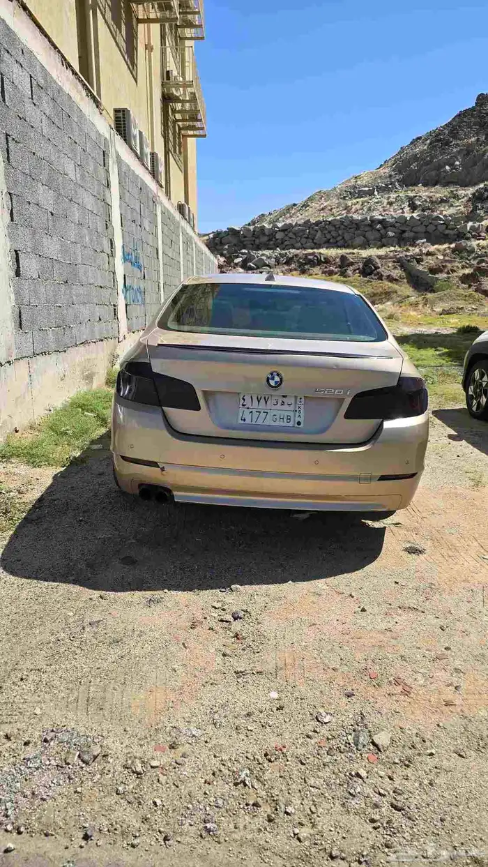 bmw520i موديل 2013 2