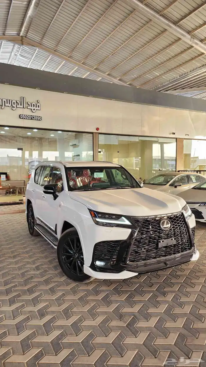 لكزس LX600 اف اسبورت سعودي ابيض 2025 ( بطاقه جمركيه ) 3