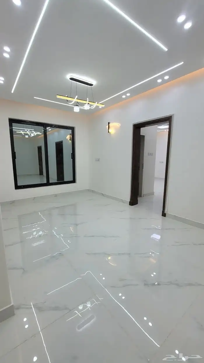 متخصص مجال الدهانات والديكورات 2