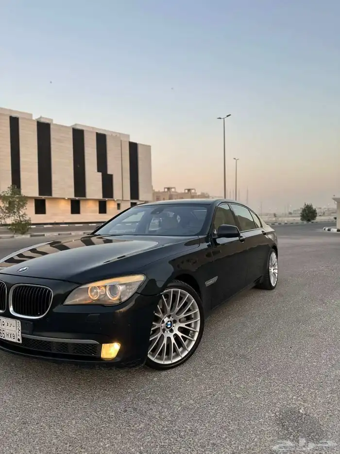 بي ام دبليو 750LI 2009 4