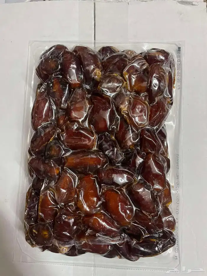 تمر ودبس للبيع 1