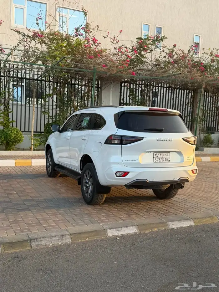 ايسوزو 2024 8