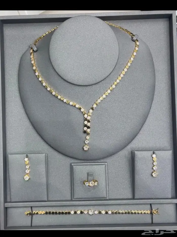 مجوهرات نسائية 0