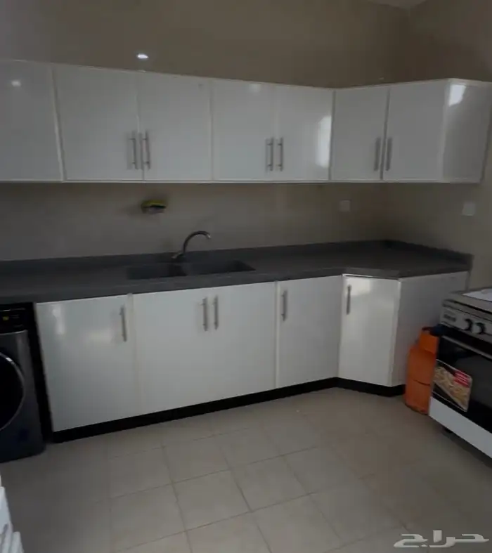 أثاث بيت وأجهزة كهربائية كاملة شبه جديدة للخروج النهائي 19