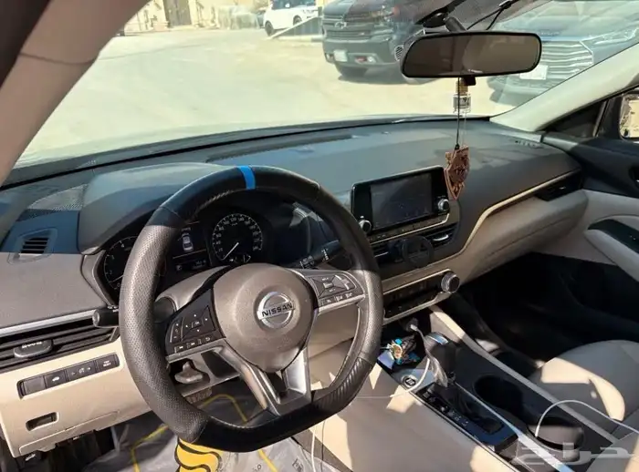 S 2022   النادرة الفريدة التيما نيسان وكالة 16
