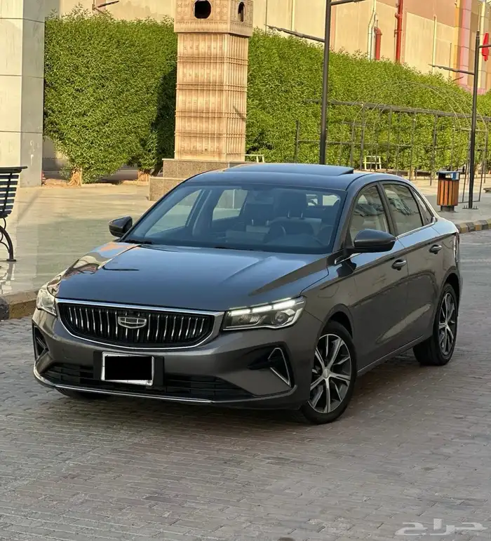 جيلي امجراند 7 موديل 2023 فل كامل السعر 31000 الف 24