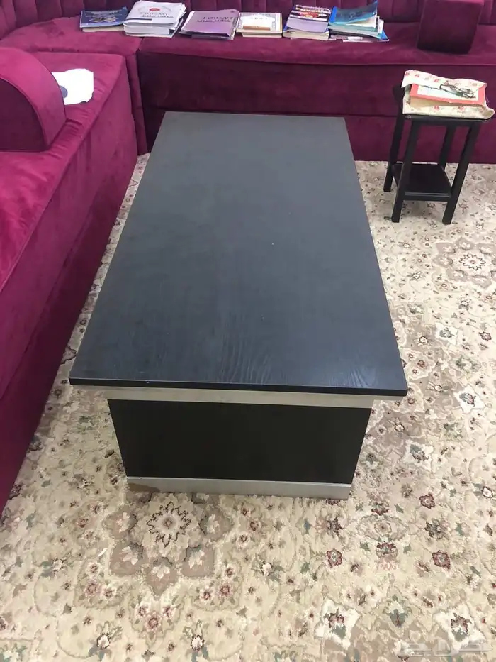 I have carpets  center tables  iron tables and window blinds 1