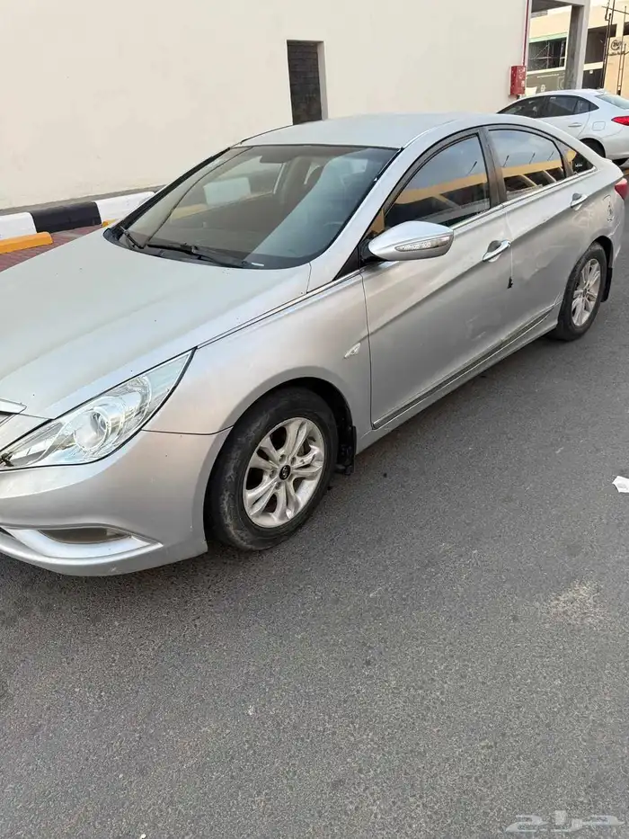 سوناتا 2011 للبيع او البدل بسياره غماره ديزل 8