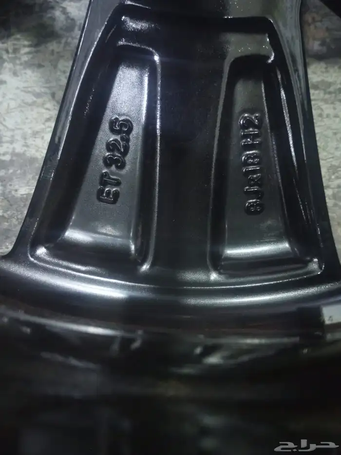 للبيع جنوط مرسيدس وكالة 2025 تركب C. class و E. class 1