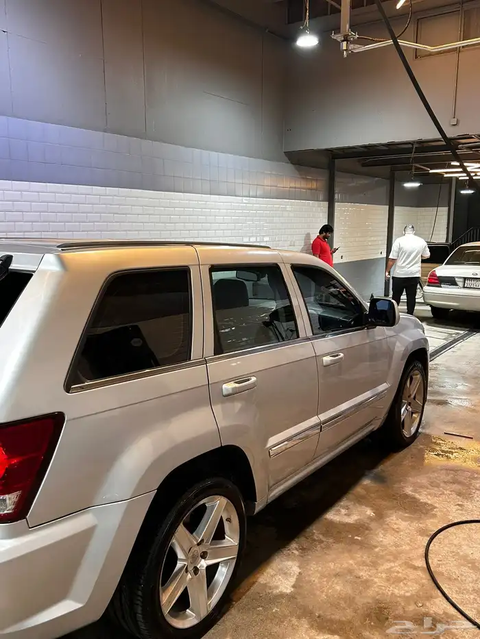 جيب شيروكي 2010 5