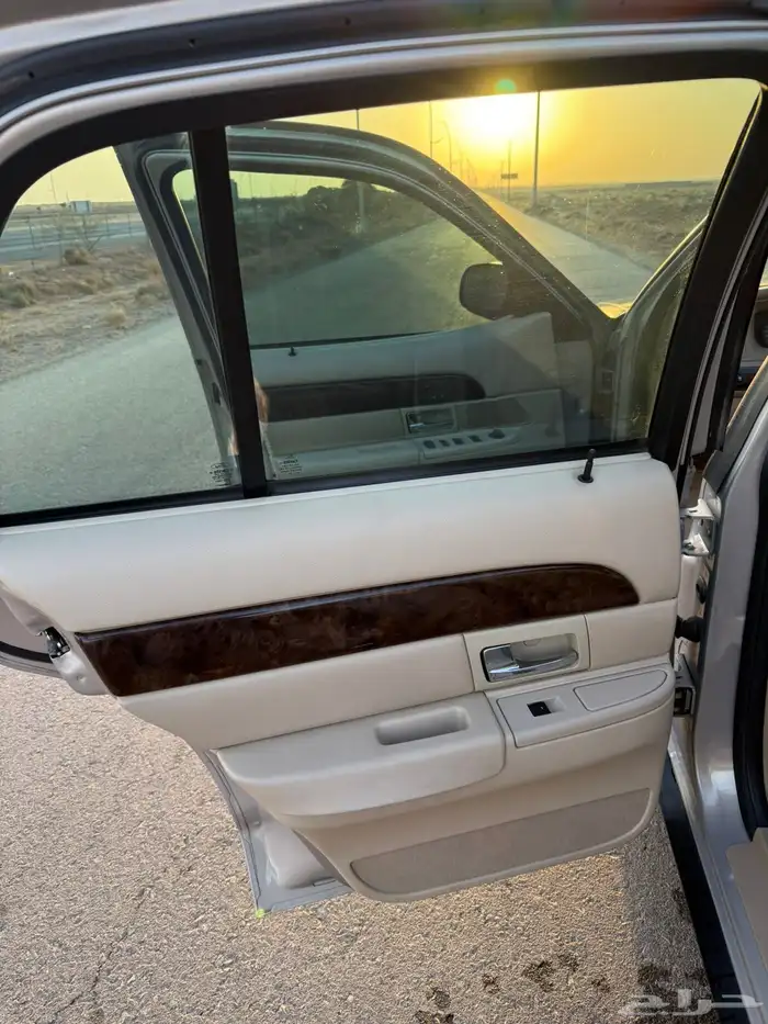 جراند ماركيز 2010 LS 11