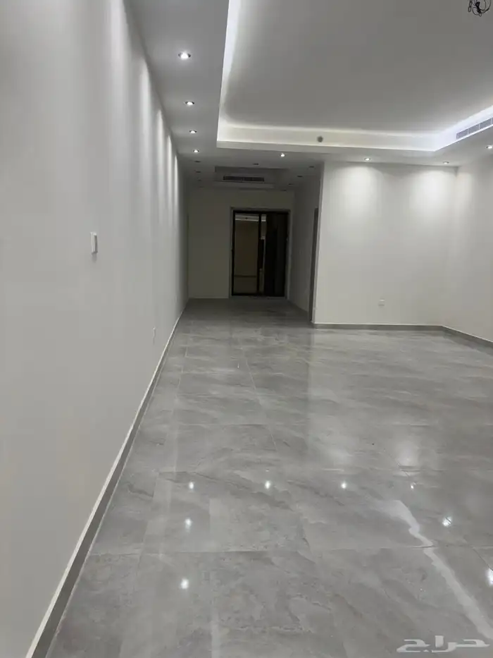 شقة فاخره 3 غرف للايجار بحي الخالديه 2 11