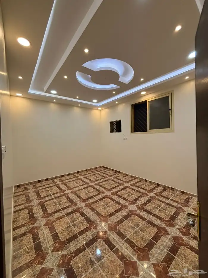 شقة عوائل للايجار بحي الزهراء بحائل 1