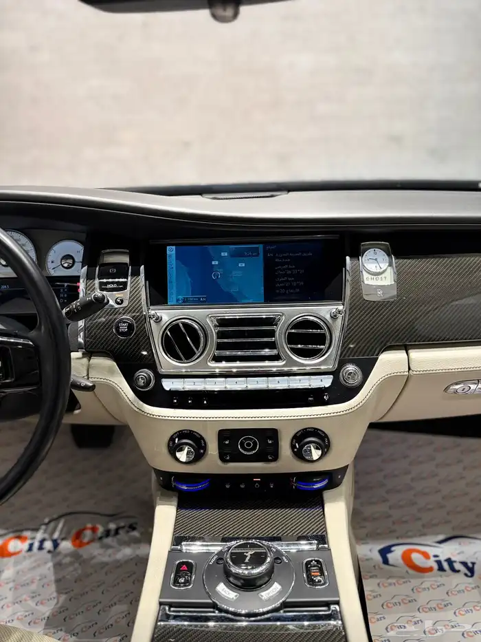 رولز رويس قوست 12