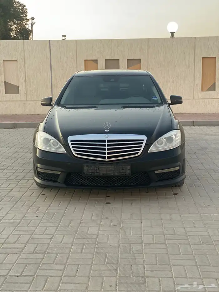 مرسيدس 2010 بدي وكاله ونظيف 1