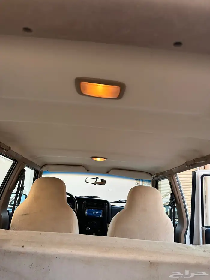 جيب شروكي موديل 2000 12