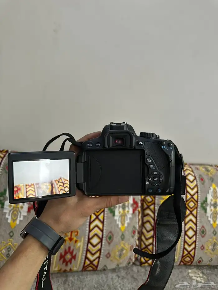 كاميرا كانون 650D 1