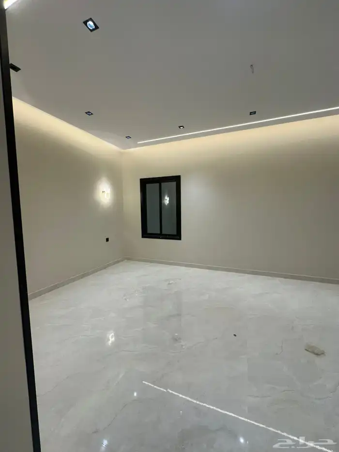 شقق تمليك 6 غرف بمداخل مستقله واسطح خاصة 12
