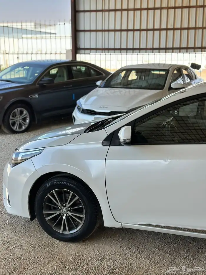 للبيع تويوتا كورلا 2015 نص فل نظيفه 2