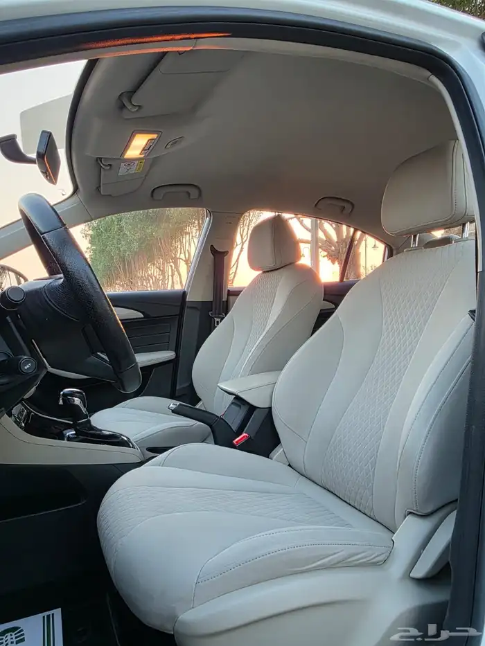 ام جي MG 2023 نص فل بصمه 7