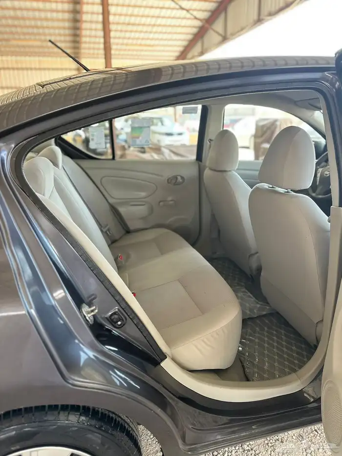 للبيع نيسان صني 2020 نظيفه 14