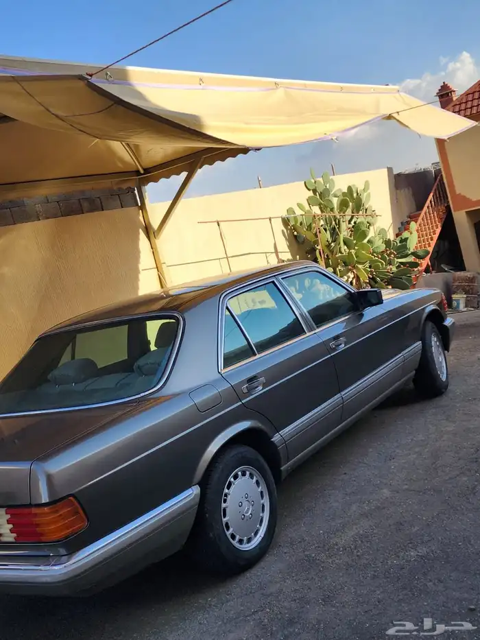 مرسيدس بنز 1990 300se 0