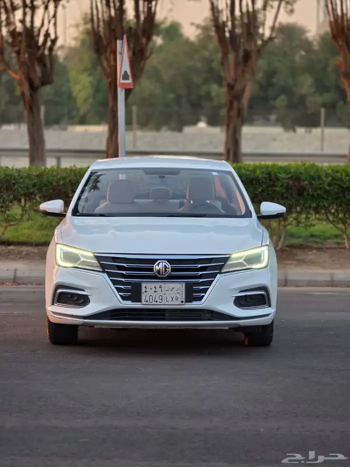 ام جي MG 2023 نص فل بصمه 1