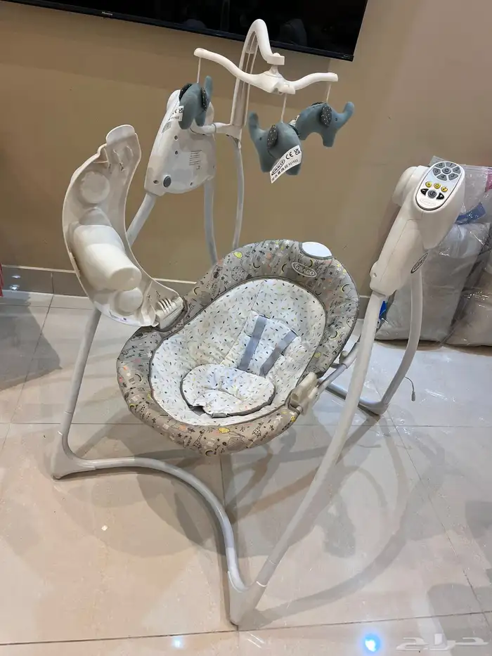مكيف 2 طن و سرير هزاز و غاز خمس رؤوس مع فرن 2