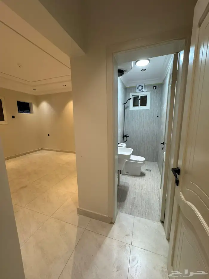 شقق للبيع حي الراقي 18