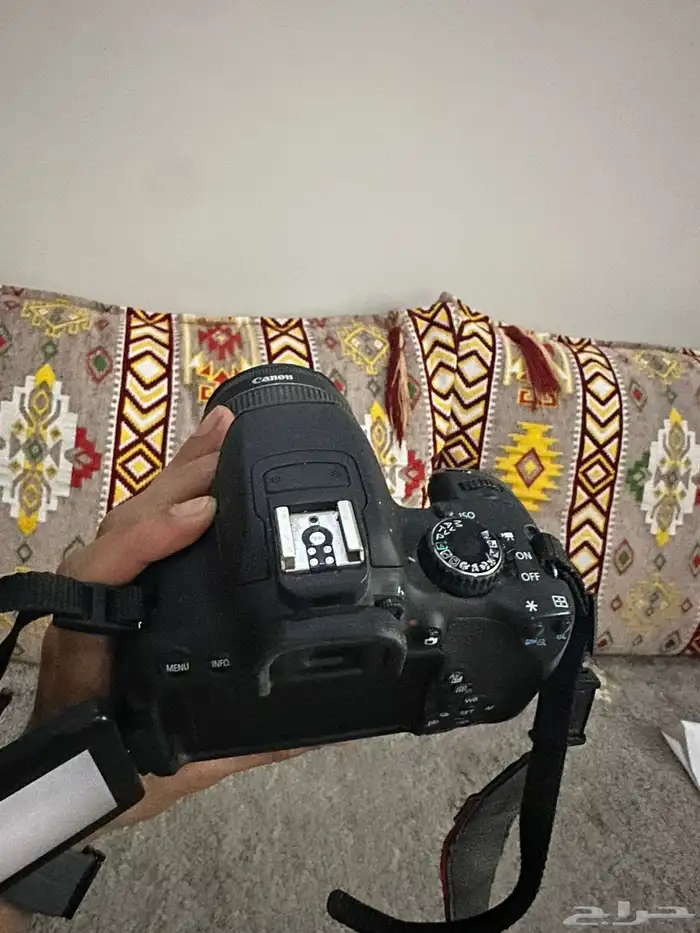 كاميرا كانون 650D 2
