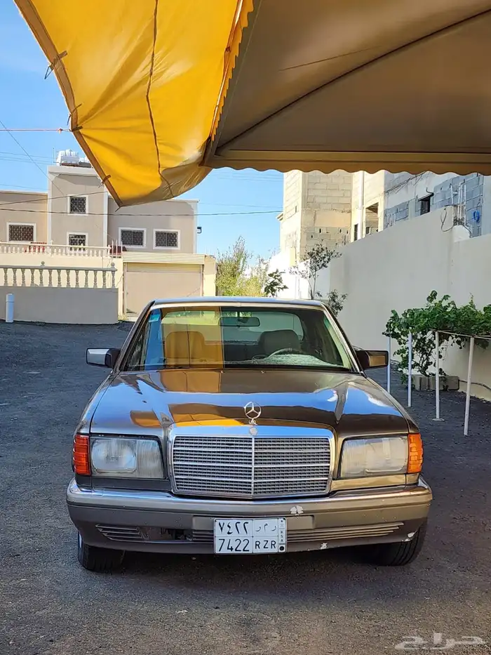 مرسيدس بنز 1990 300se 5