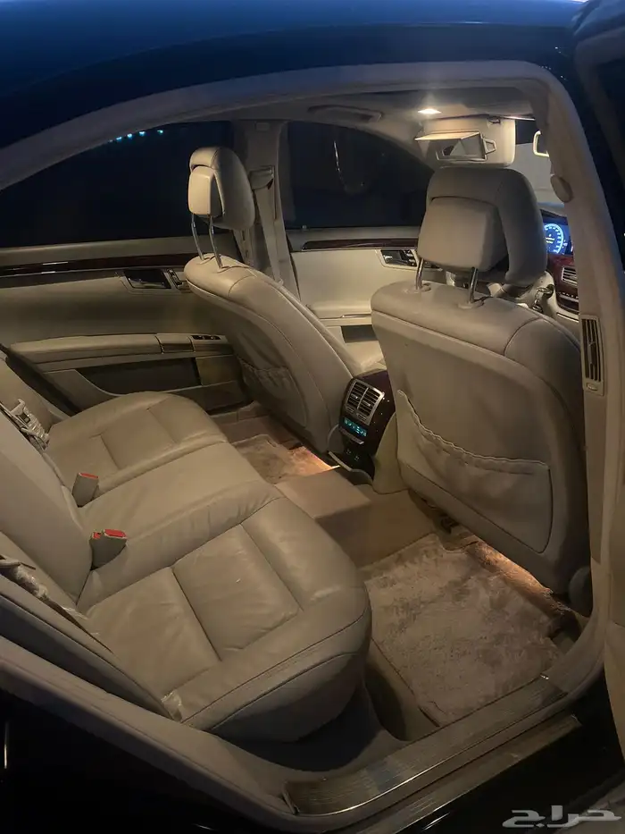 مرسيدس 2010 بدي وكاله ونظيف 17