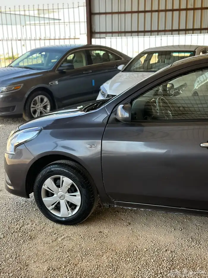 للبيع نيسان صني 2020 نظيفه 2