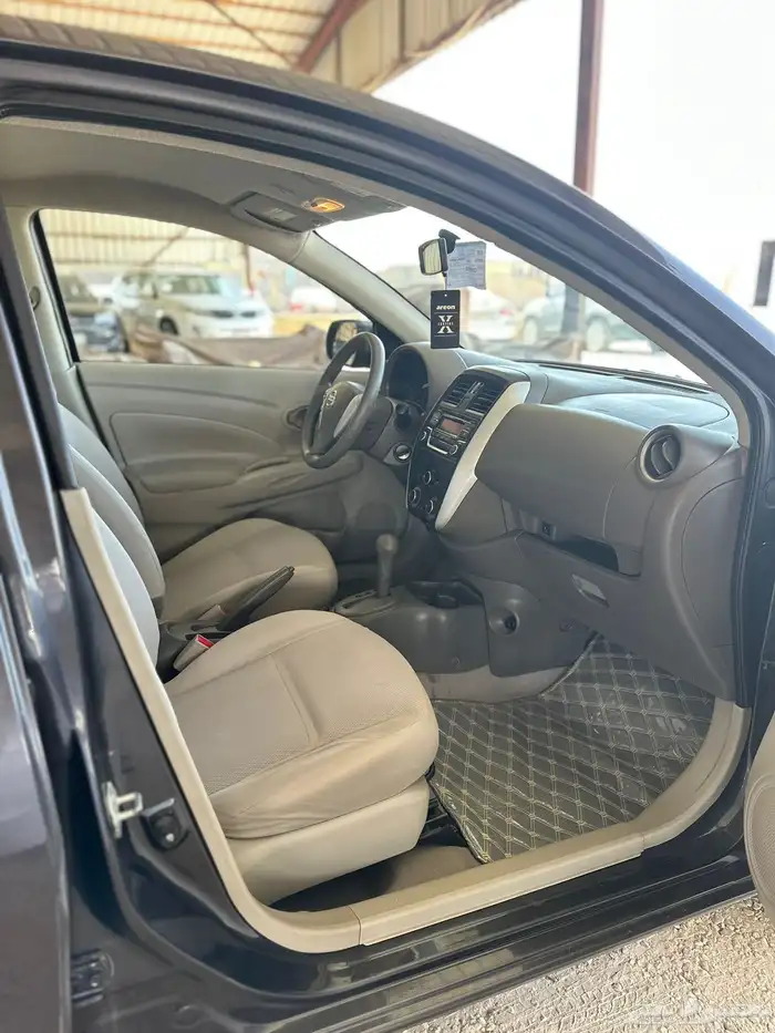 للبيع نيسان صني 2020 نظيفه 10