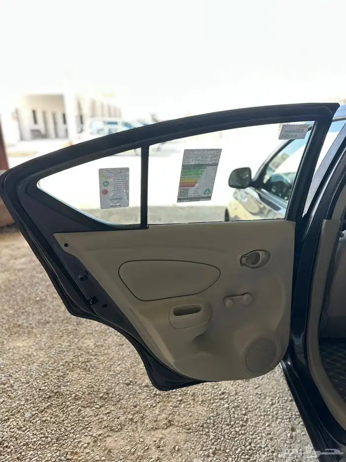 للبيع نيسان صني 2020 نظيفه 11