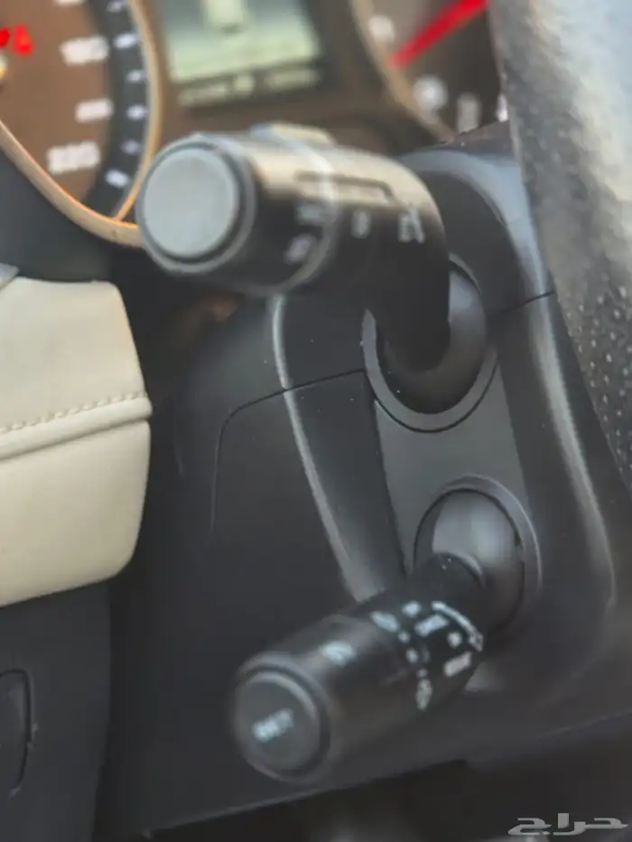 ام جي MG 2023 نص فل بصمه 9