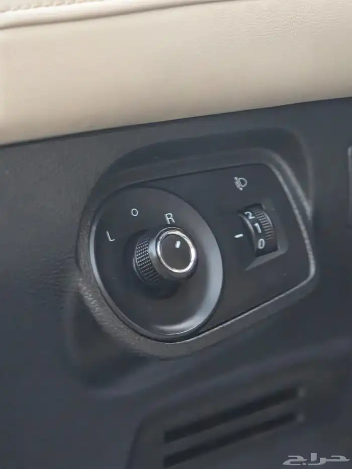 ام جي MG 2023 نص فل بصمه 4