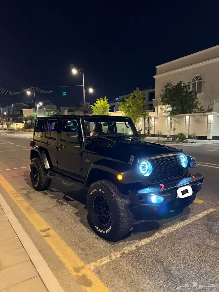 جيب رانجلر 2016 اصدار 75 عام 0