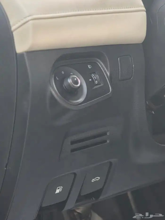 ام جي MG 2023 نص فل بصمه 8