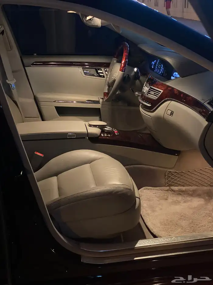 مرسيدس 2010 بدي وكاله ونظيف 21