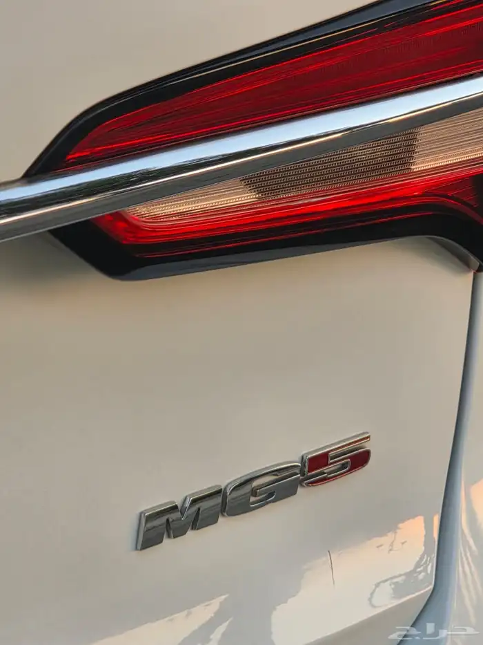 ام جي MG 2023 نص فل بصمه 20