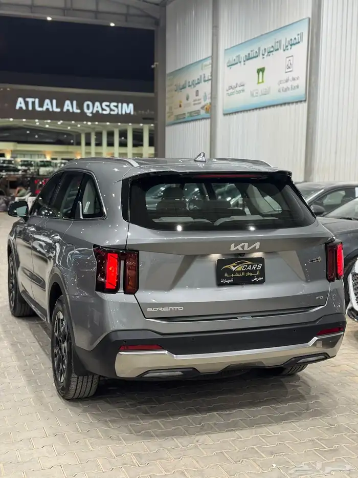 كيا سورنتو 2024 6 سلندر سعودي - عداد 65 الف كيلو 3
