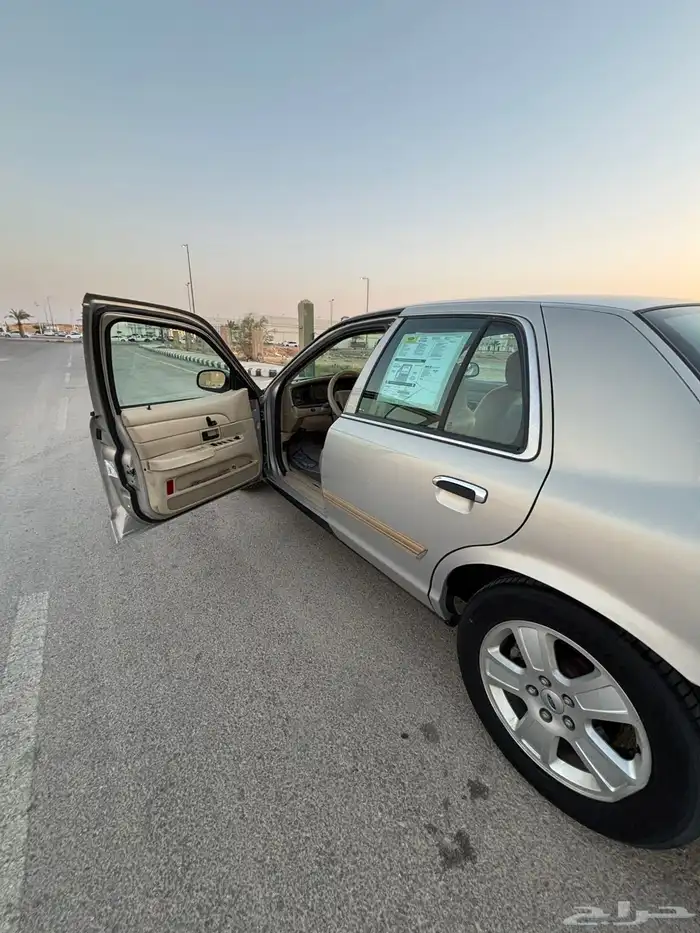 فورد فكتوريا 2010 فل كامل سعودي 3