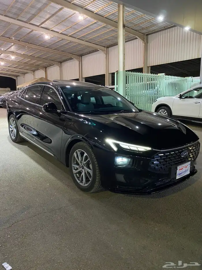 فورد تورس 2023 ترند بلس 3