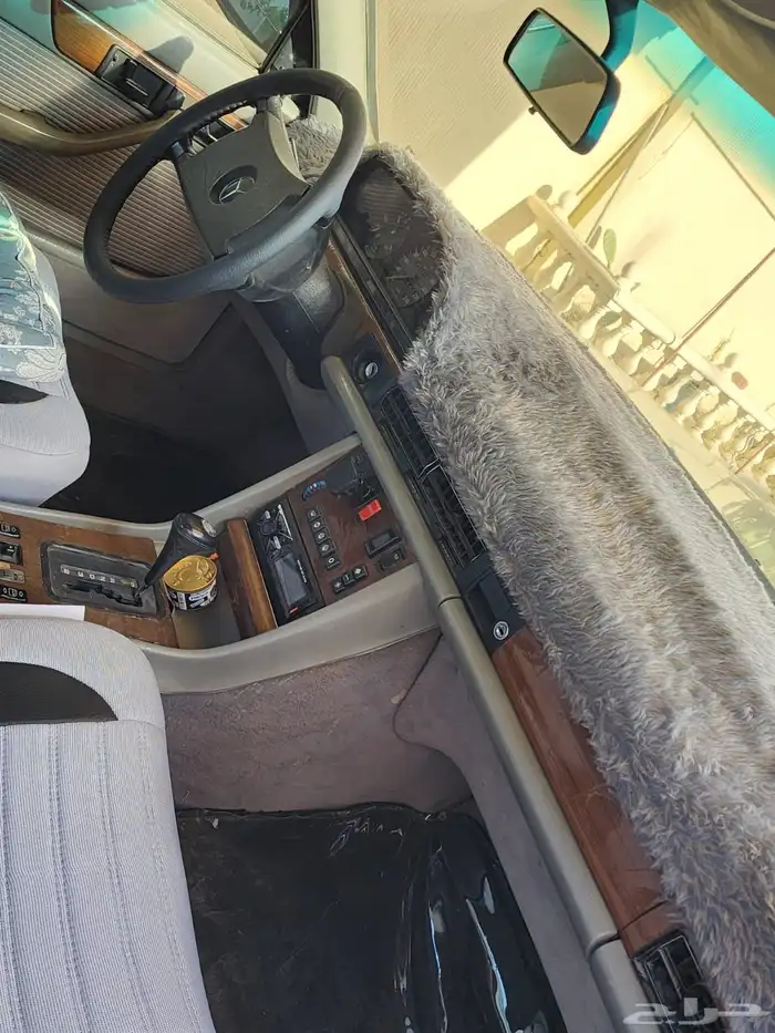 مرسيدس بنز 1990 300se 4