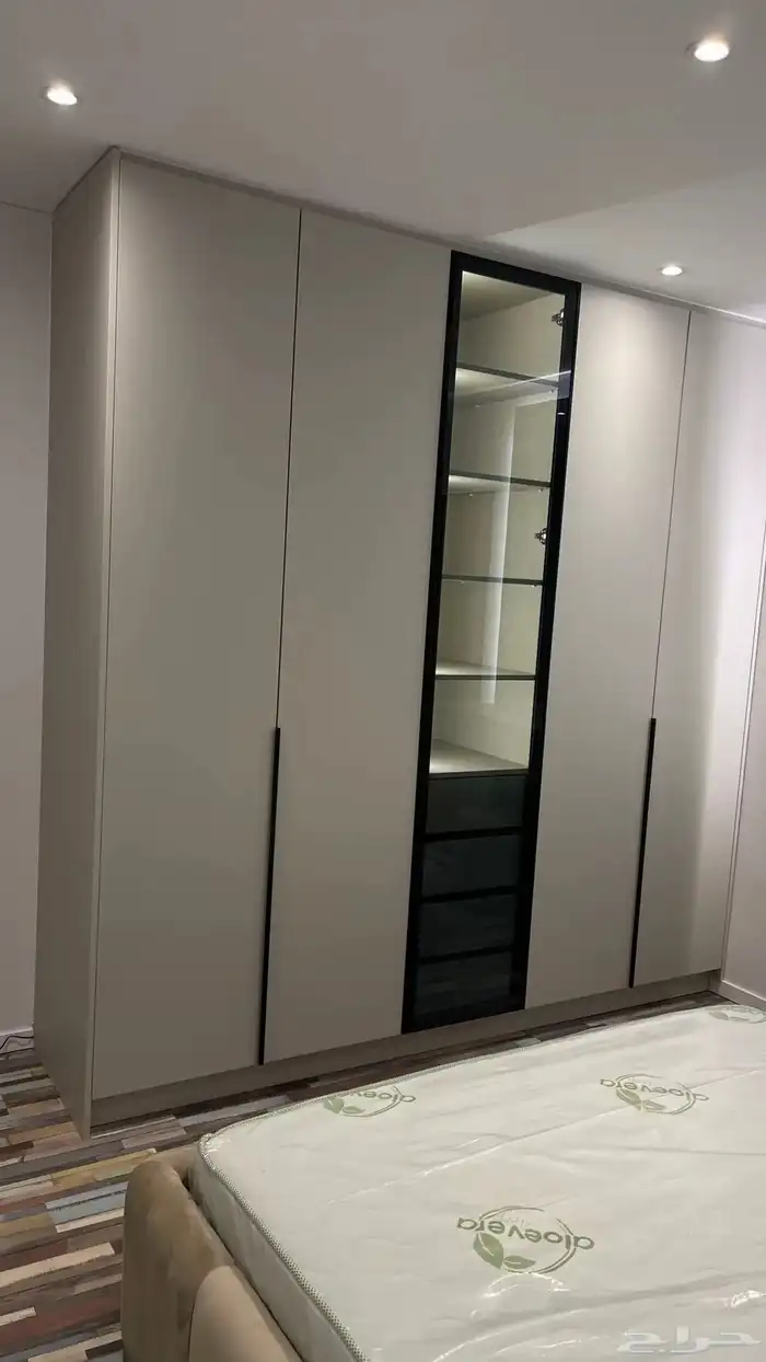 تفصيل غرفة نوم و مطبخ على حسب الطلب خزائن_ملابس  مكتب  تعليق 13