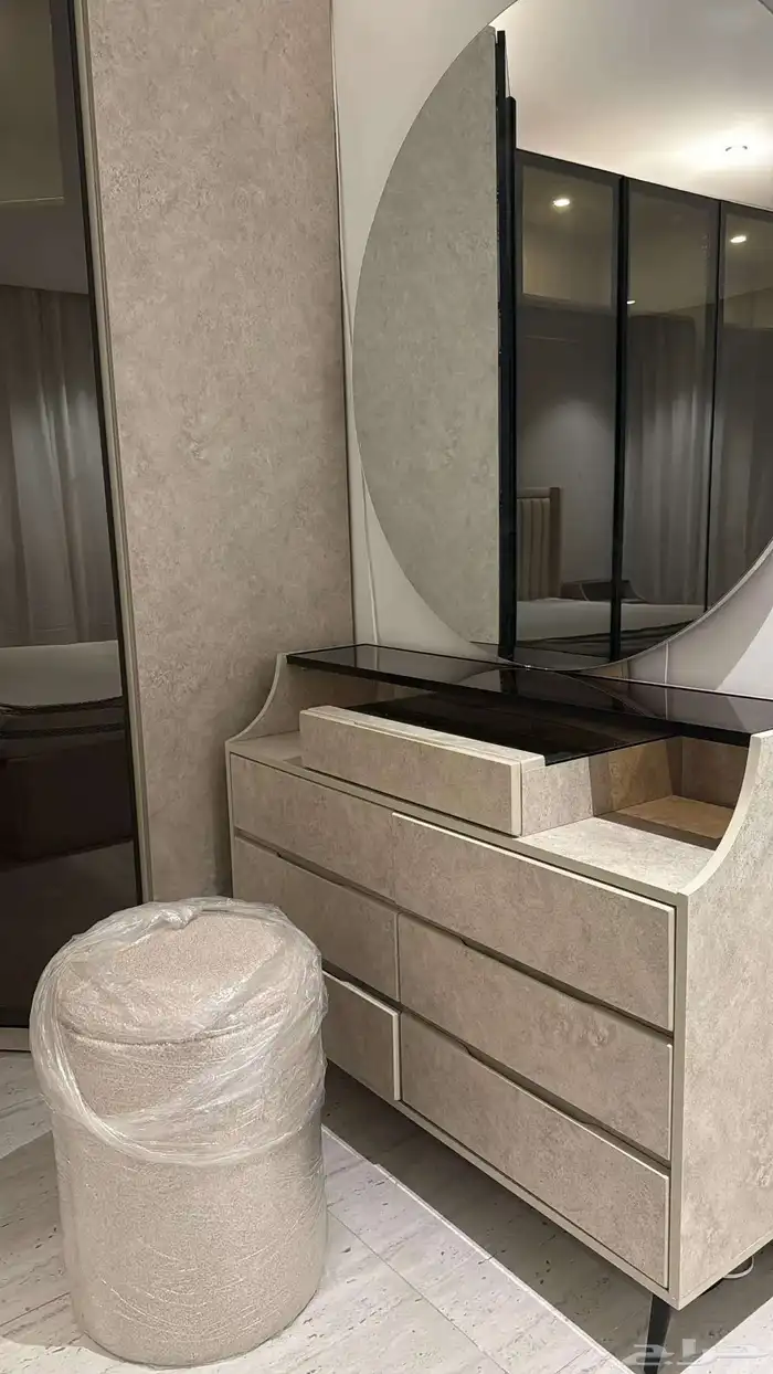 تفصيل غرفة نوم و مطبخ على حسب الطلب خزائن_ملابس 8