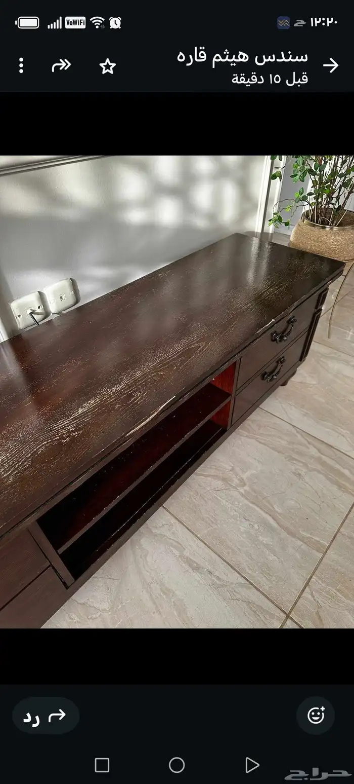 طاوله شاشه وسجاده وتسريحه 3